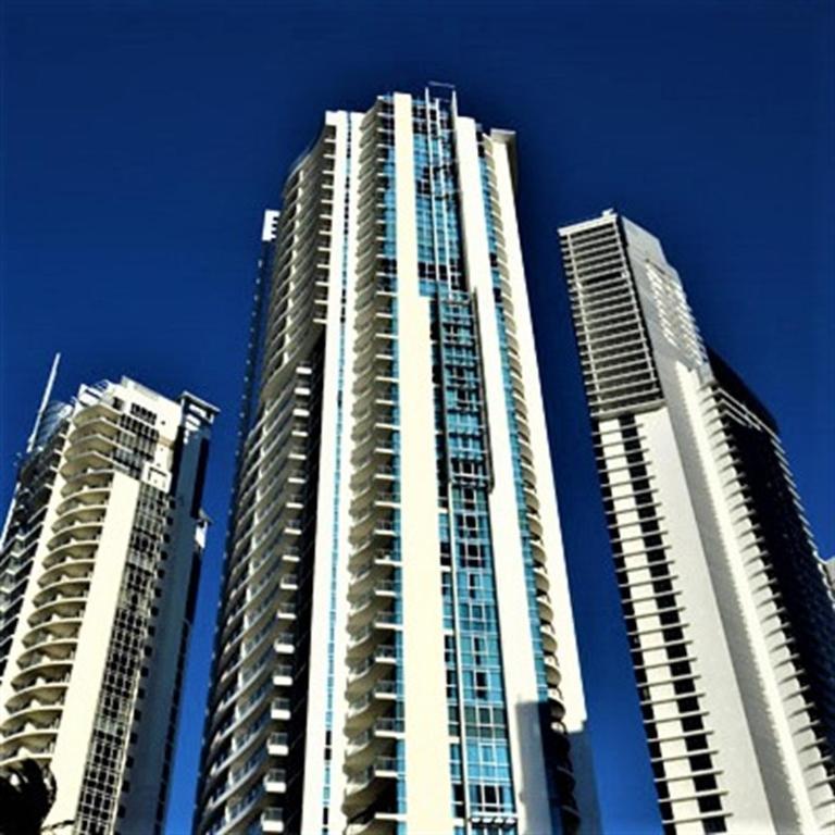 Appartamento Deluxe Chevron Renaissance Gold Coast Esterno foto
