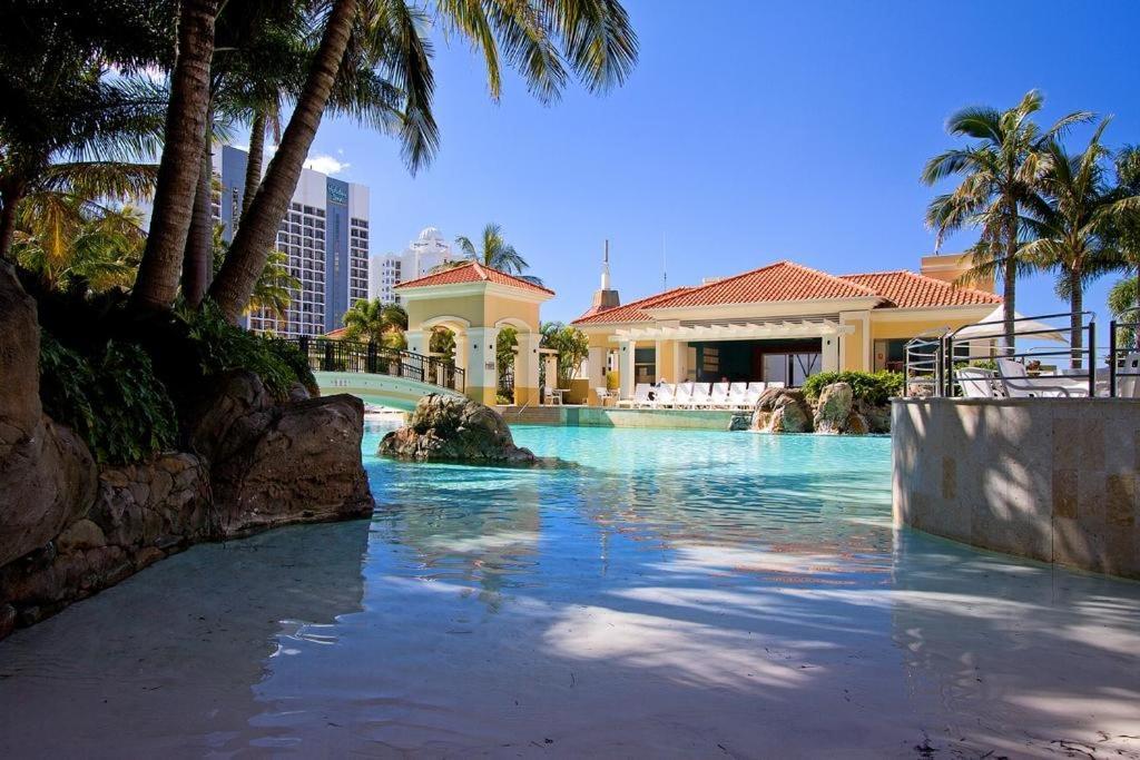 Appartamento Deluxe Chevron Renaissance Gold Coast Esterno foto