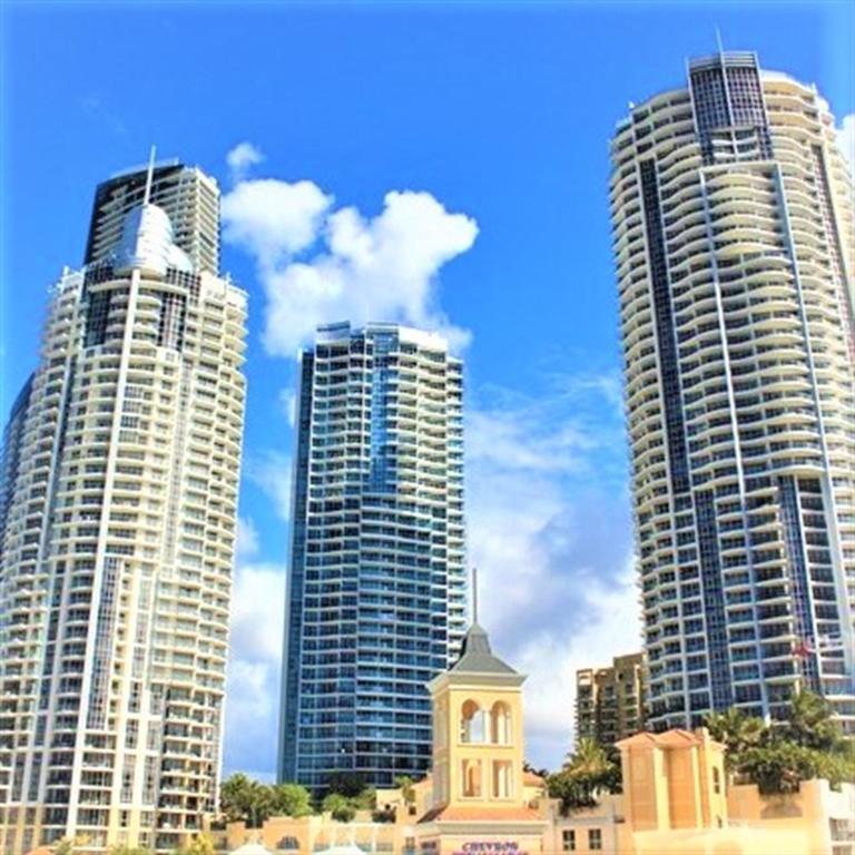 Appartamento Deluxe Chevron Renaissance Gold Coast Esterno foto