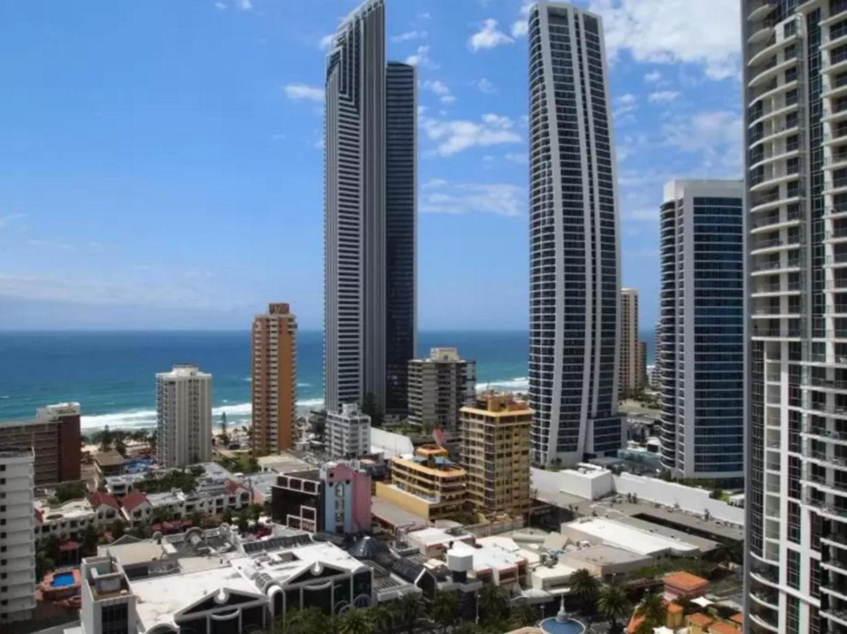 Appartamento Deluxe Chevron Renaissance Gold Coast Esterno foto