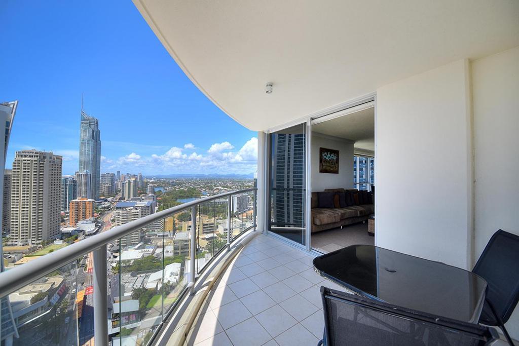 Appartamento Deluxe Chevron Renaissance Gold Coast Esterno foto